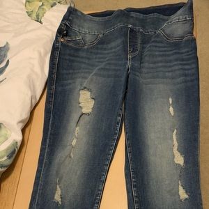 Never worn Rock & Republic Skinny Jeans